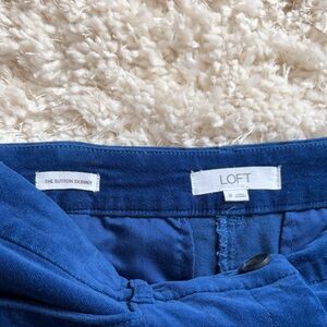 LOFT Sutton Skinny Deep Blue Velvet Pants EUC size 8